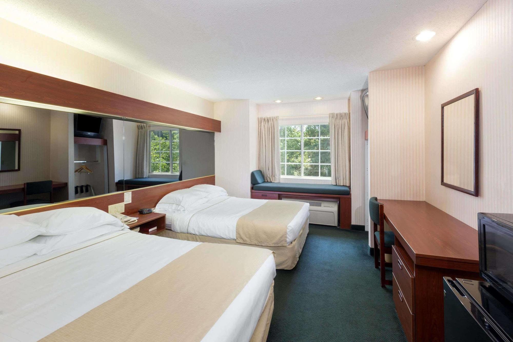 Microtel Inn & Suites By Wyndham Matthews/Charlotte Eksteriør bilde